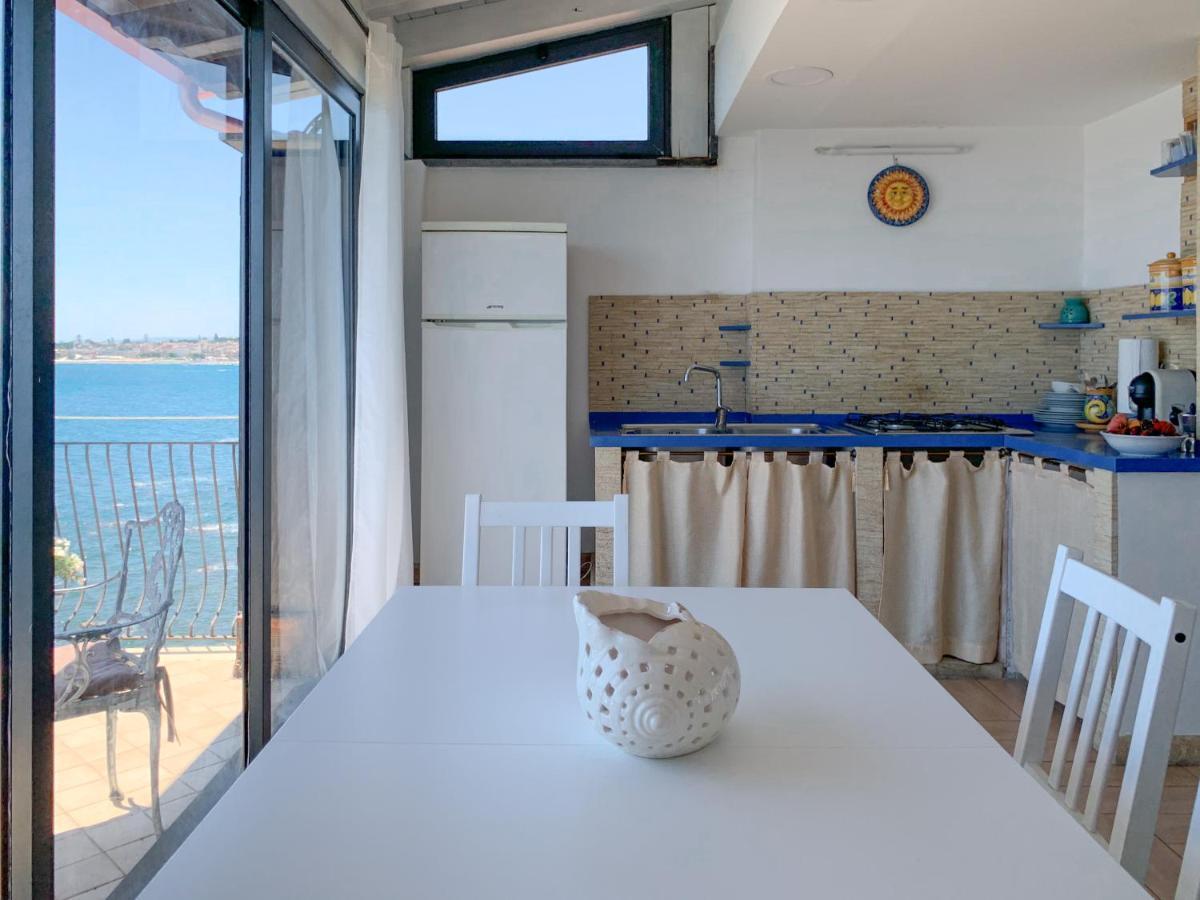 Giardini Beach Loft ภายนอก รูปภาพ