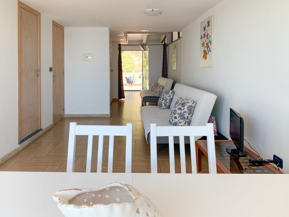 Giardini Beach Loft ภายนอก รูปภาพ